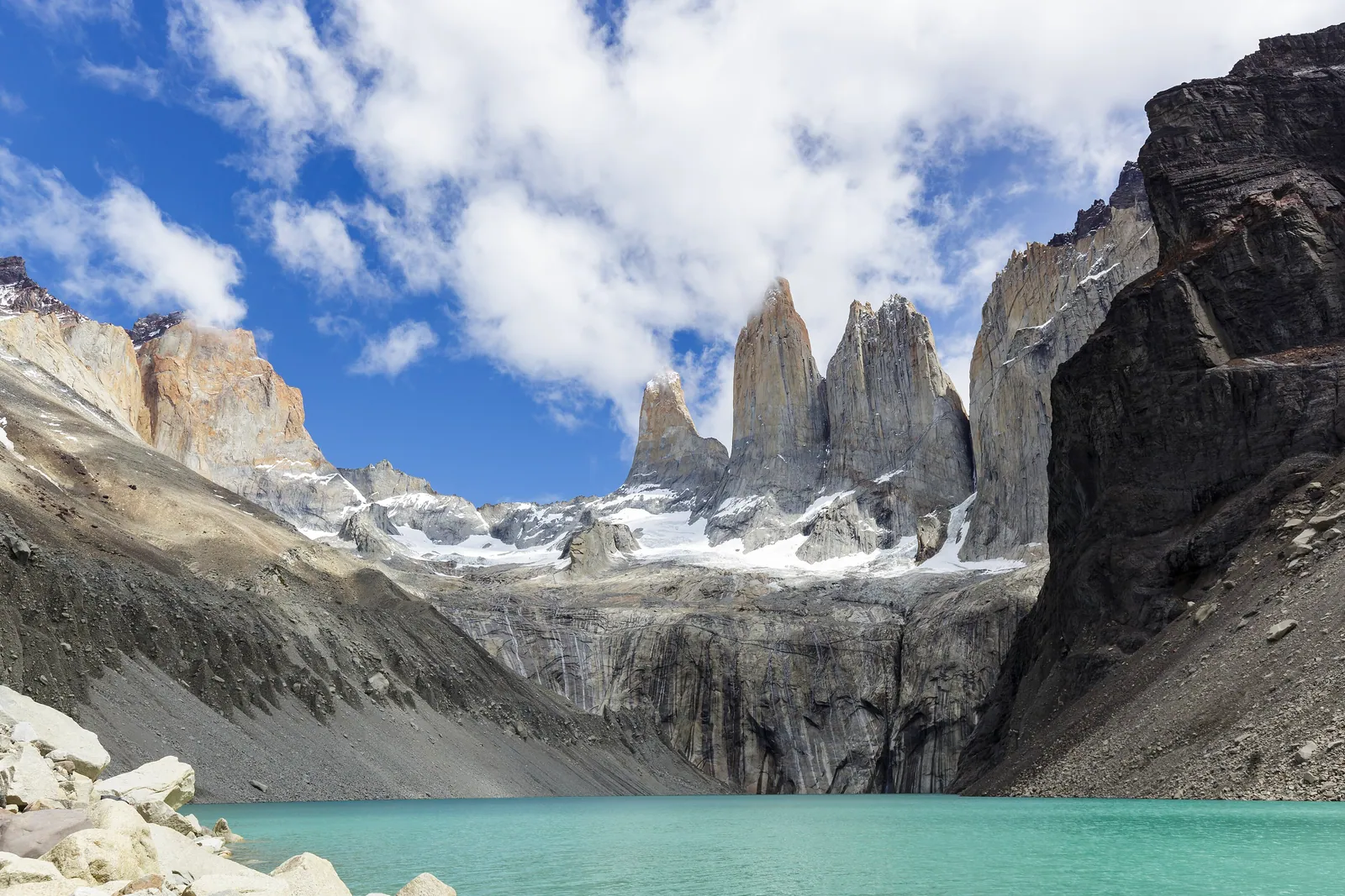 De los Andes a la Antártida — de Lima, Perú a La península Antártica
