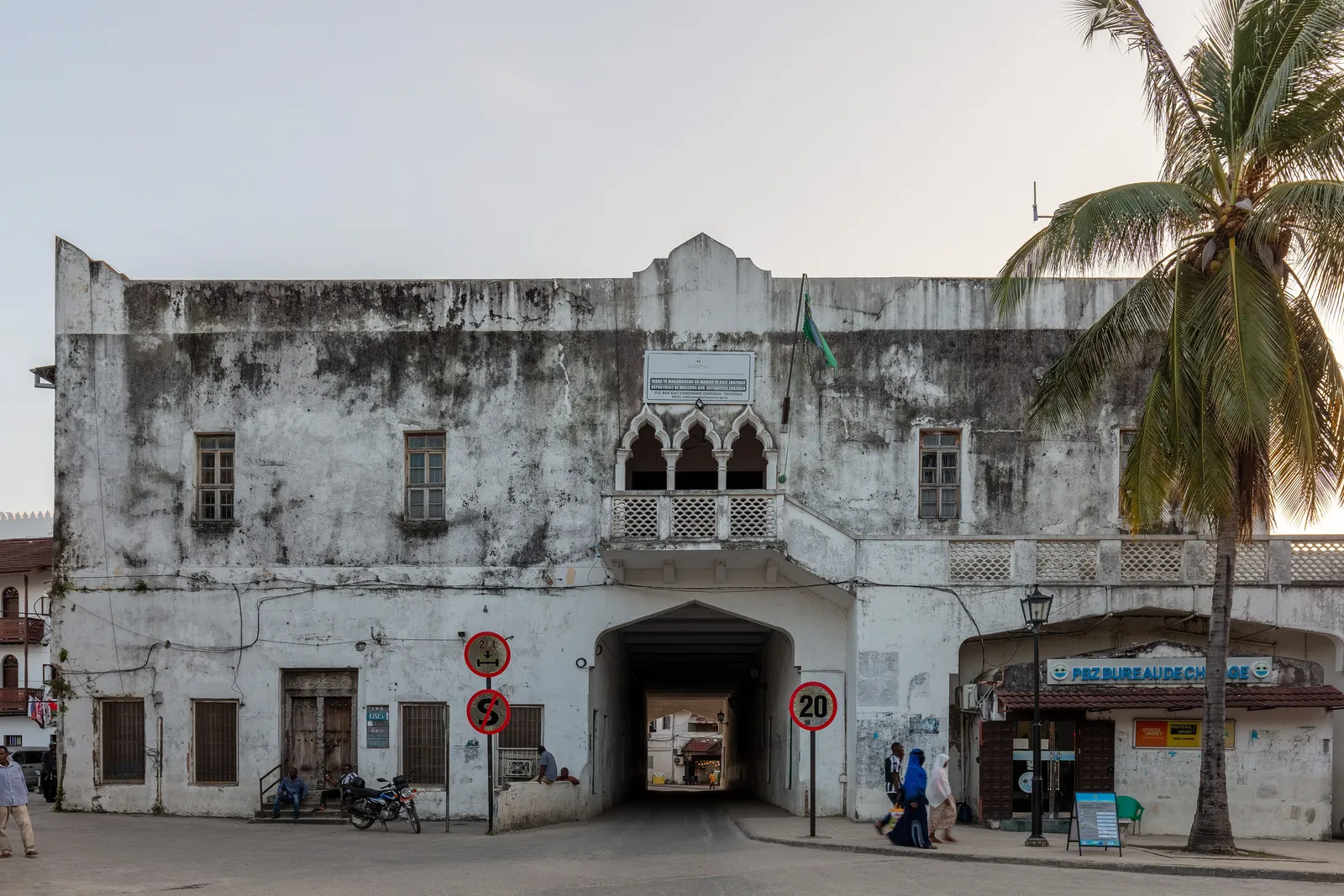 Lamu and the Swahili Coast: Africa's Other Civilisation